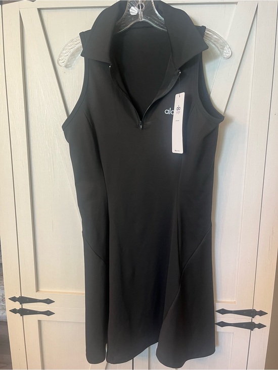 ALO Yoga Dresses & Skirts - ALO Yoga Black Sleeveless Zip-Collar Performance Dress xl